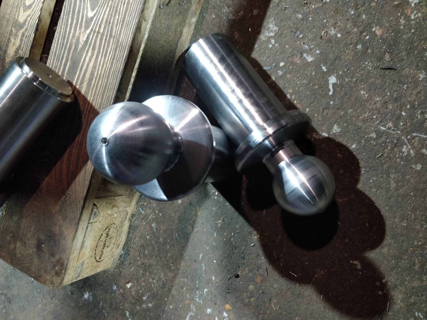 Polished ball-end shafts